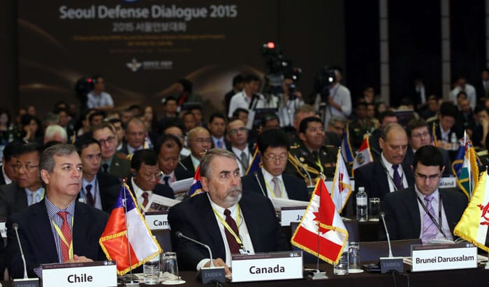 Participants listen to the keynote speech during the opening ceremony of the Seoul Defense Dialogue.