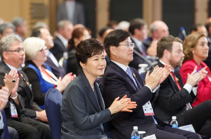 President Park Geun-hye applauses during the opening ceremony of the OECD Ministerial Meeting Daejeon 2015.