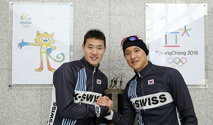 Kim Ji-hwan (left) and Heo Min-ho show their resolve to qualify for the 2016 Summer Olympics in Rio de Janeiro. 