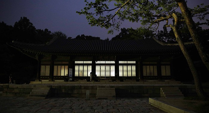 Changgyeonggung_night_opening_01.jpg