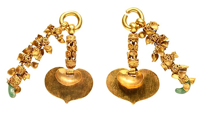 King_Muryeong_Gold_Earrings_01.jpg