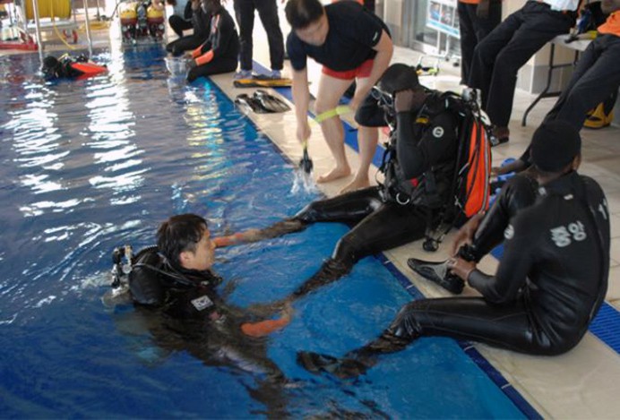 senegal_rescue_1_1L.jpg
