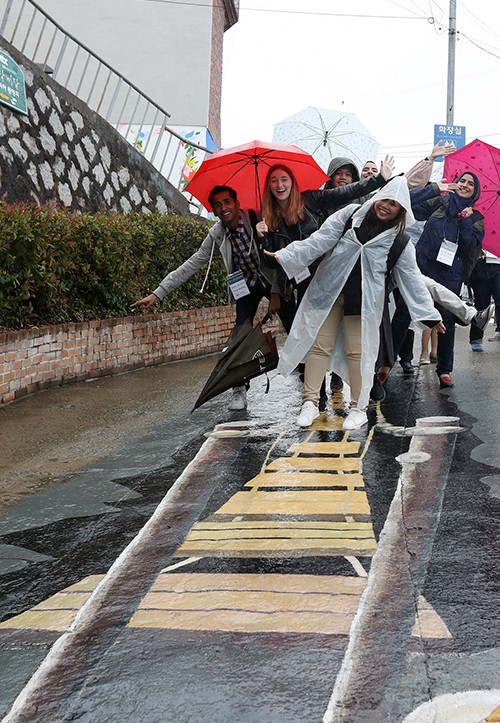 Tongyeong_Tour_Honorary_Reporters_02.jpg