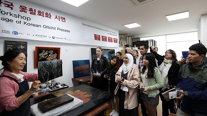 Tongyeong_Tour_Honorary_Reporters_06.jpg