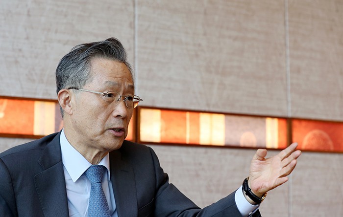 Yoon Dae Hee, head of the KSP, calls for more active participation from the government regarding responses to climate change, urging Korea to play a bridging role between industrialized economies and developing economies.
