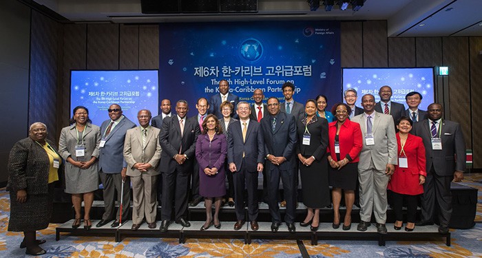 161101_koreacarib_art3.jpg