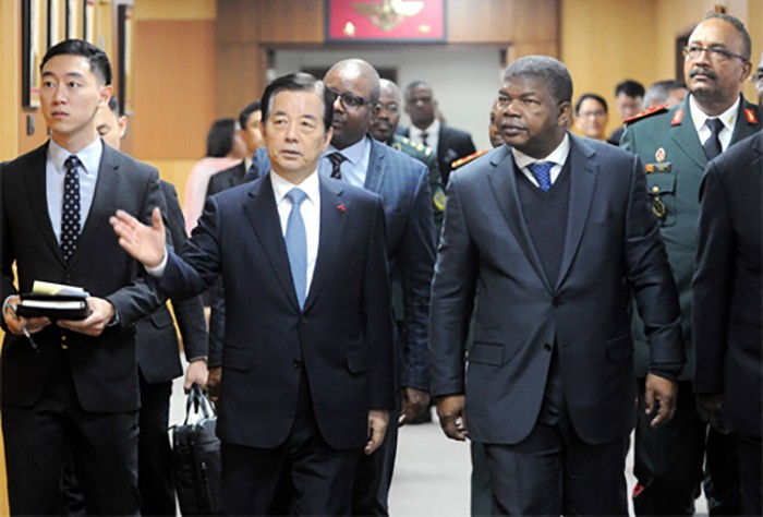 161222_koreaangola_art1.jpg
