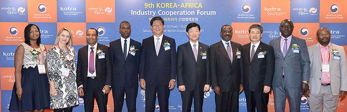 Korea_Africa_Industry_Cooperation_Forum_1215_03.jpg