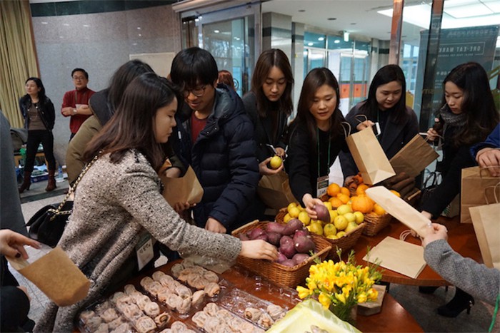 170201_market3_in.jpg