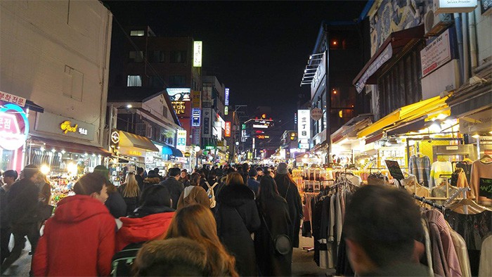 170303_hongdae2_in.jpg