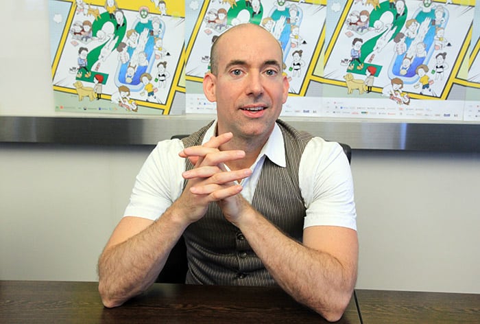 U.S. graphic novelist Craig Thompson talks about his 20s, at the Korea Manhwa Museum in Bucheon, Gyeonggi-do Province, on July 24. (Kim Young Shin)