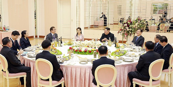 The South Korean special delegation, led by National Security Office Chief Chung Eui-yong, talks with North Korean leader Kim Jong-un during a dinner in the main building of the North Korean Workers’ Party in Pyongyang on March 5.