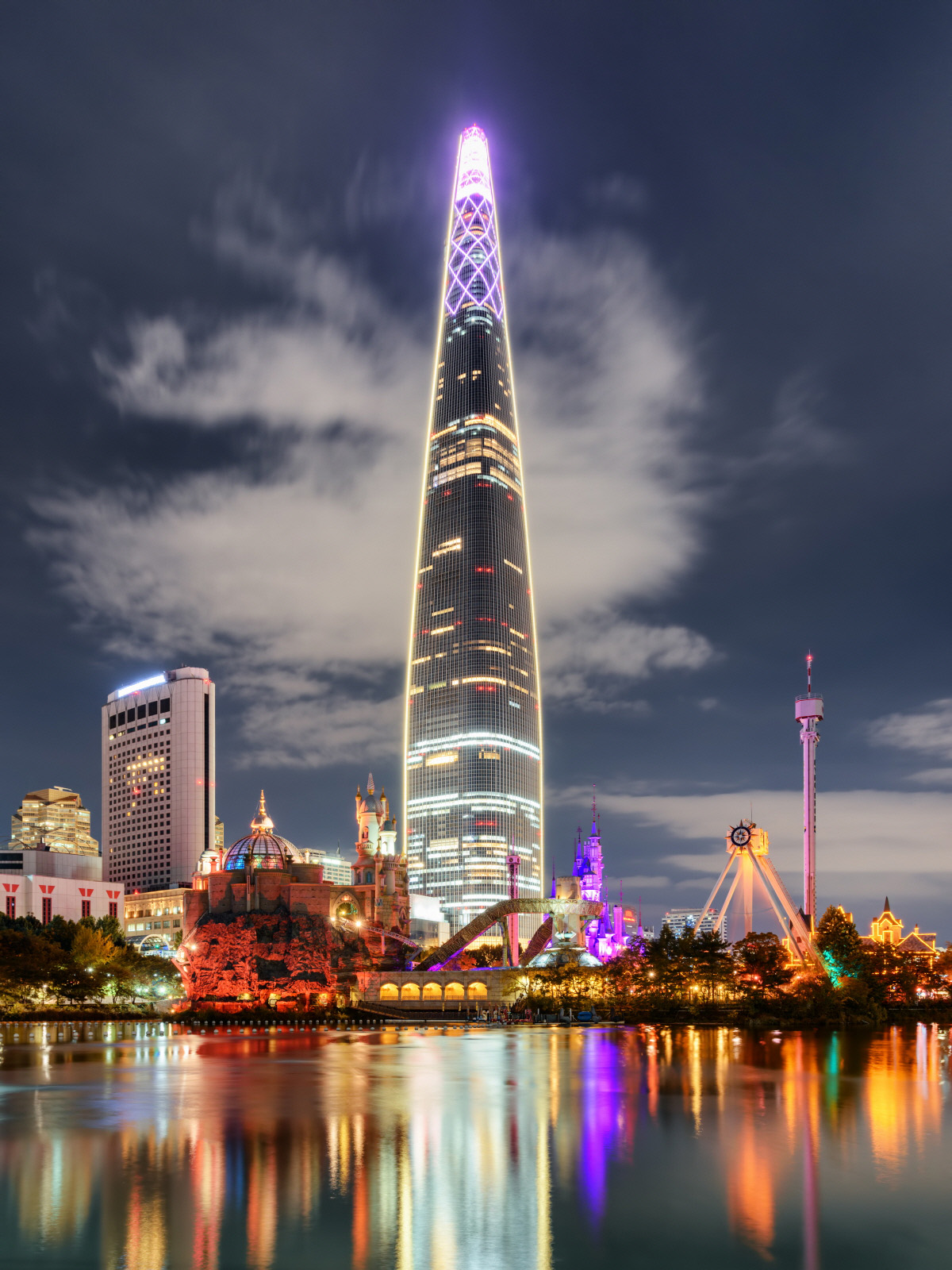 Seoul Korea - Lotte Tower Signiel Residences (Gangnam.com)