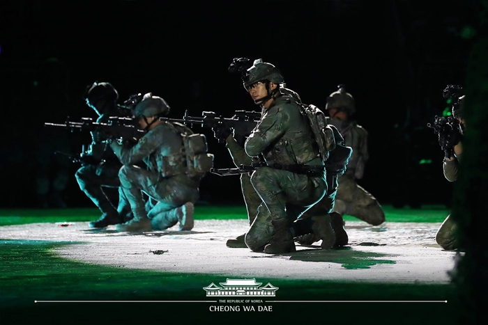 Soldiers demonstrate a future combat system in a performance by using high-tech military technology on Oct. 1 at the 70th anniversary of Armed Forces Day at the Peace Plaza of the War Memorial of Korea In Yongsan-gu District, Seoul.