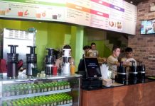 Hurom_juice_cafe_HochiMin_L.jpg