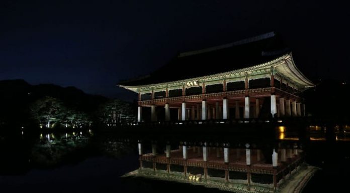 Kyeongbokgong_article2.jpg