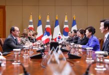 Korea_France_Summit_1104_06.jpg