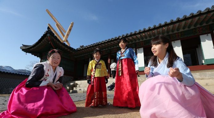 Seol_Article_01.jpg