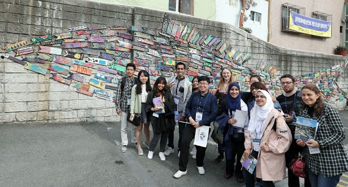 Korea_Honorary_Reporters_Busan_Tour_01.jpg