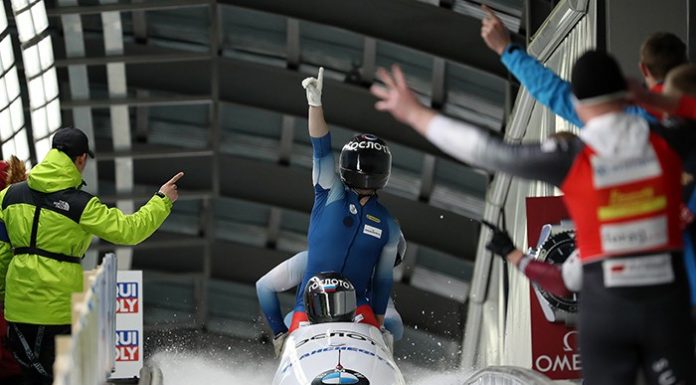 Four_Men_Bobsleigh_Race_Pyeongchang_01.jpg