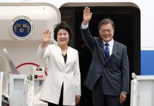 President_Moon_US_Departure_01.jpg