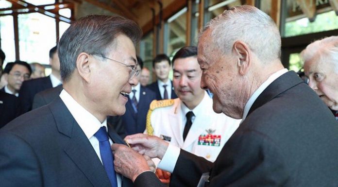 President Moon completes US visit President Moon completes US visit 170630_cwd_fabook_chosin_L1.jpg