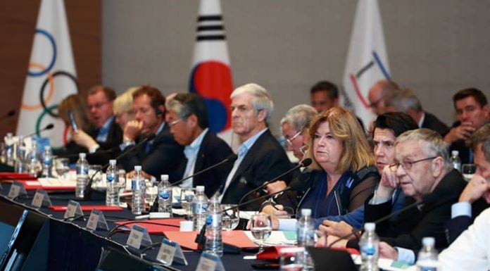 opening_plenary_170901_article_02.jpg