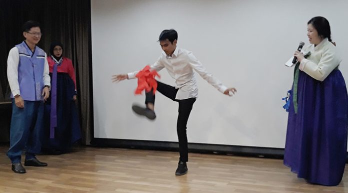 Experiencing Seollal in Jakarta 180919_Seollal2001_in.jpg