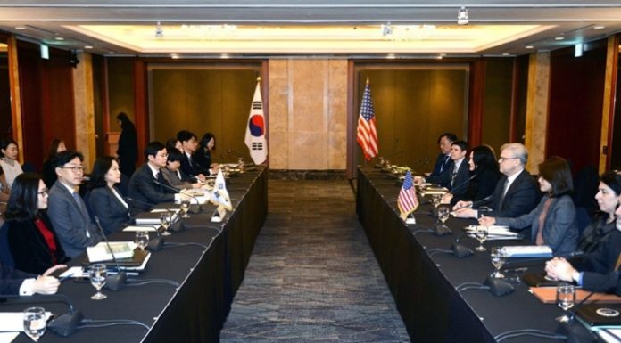 Korea, US hold second round of FTA negotiations FTA_eykim_0206_text.jpg