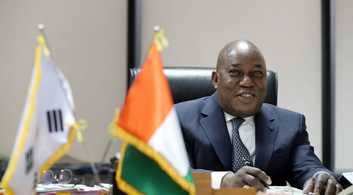 180423_CotedIvoire_ambasssdor_L1.jpg