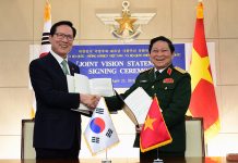 180424_koreavietnam_1.jpg