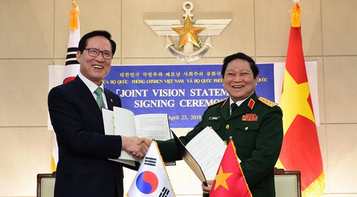 180424_koreavietnam_1.jpg