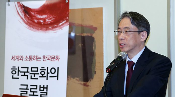 KOCIS leads globalization of Korean arts, culture 180430_kocis_art1.jpg