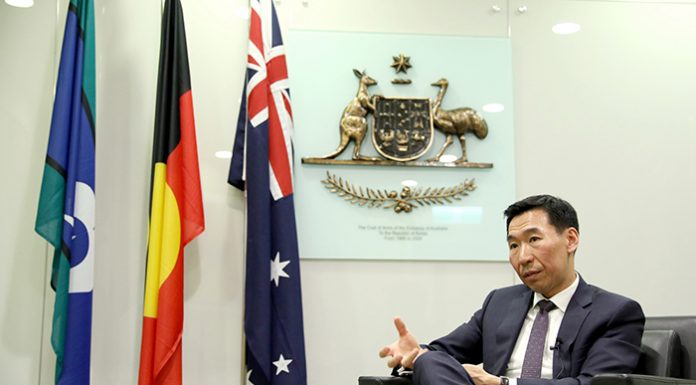 Australia_ambasador_interview_180417_L1.jpg