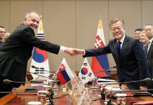 Korea, Slovakia to enhance economic cooperation Slovakia_Summit_01.jpg