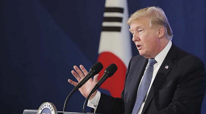 Washington exempts Seoul from steel tariffs Trump_FTA_01.jpg