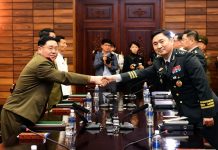 Two Koreas agree to restore military communication lines 180612_convomilitar_in.jpg