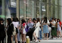 myeongdong_eykim86_180626_text.jpg