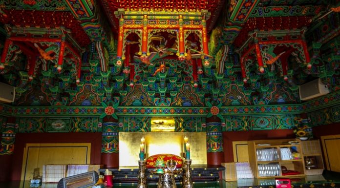 Buddhist shrine becomes National Treasure 180704_sari_700.jpg