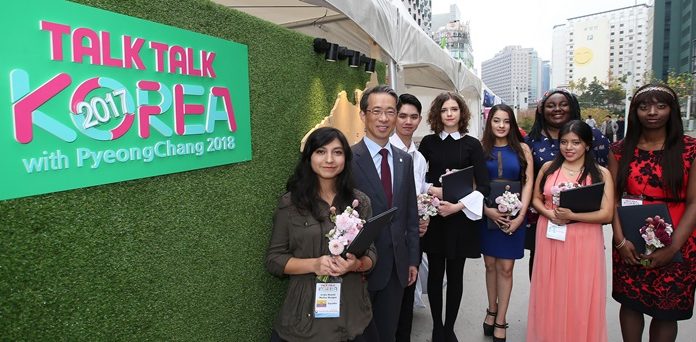 Talk Talk Korea 2018 tops last year’s numbers talktalkkorea2017_eykim86_180702_text.jpg