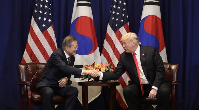 President Moon, Trump to hold summit April 10-11 in Washington