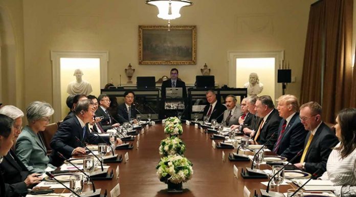 White House calls last week’s Moon-Trump summit ‘positive’