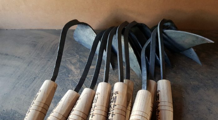 Blacksmith in small provincial town sells hit tool on Amazon.com