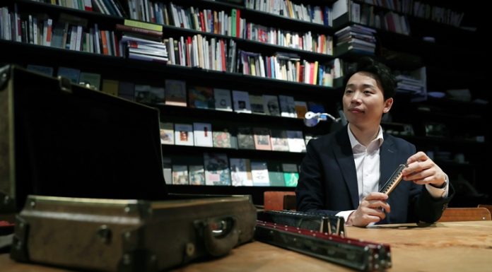 Award-winning maestro promoting harmonica as featured instrument