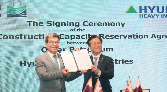 3 shipyards to build 100 LNG vessels for Qatar