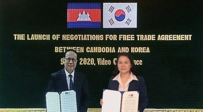 Trade minister launches free trade talks with Cambodia