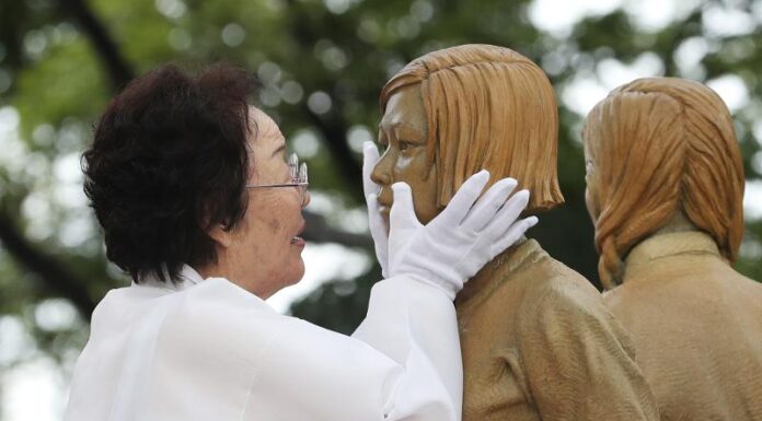 Korean studies expert refutes Harvard professor’s claim on comfort women