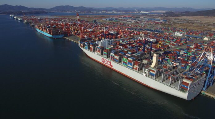 Current account posts 11th straight month of surplus in March