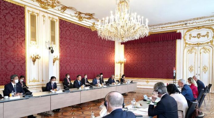 President Moon pledges vaccine supply to N. Korea if it agrees