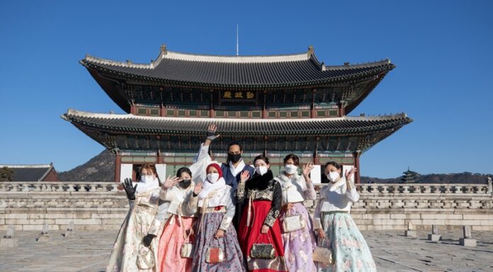 80.5% of non-Koreans have positive view of Korea: survey